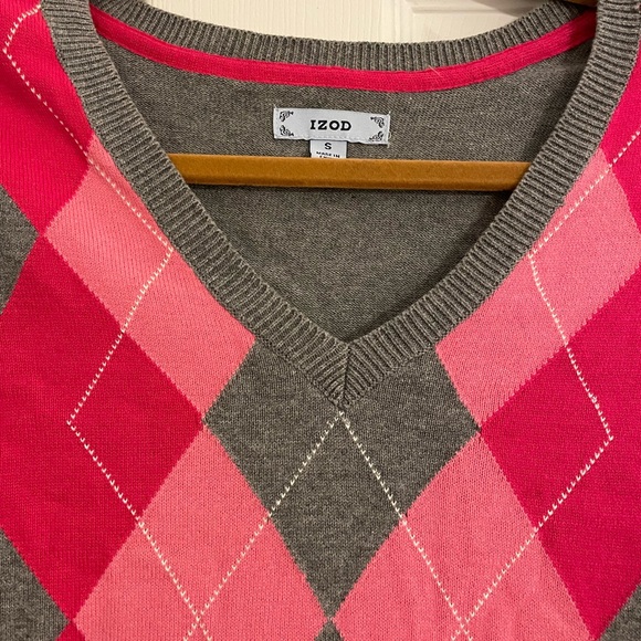 IZOD Grey & Pink Argyle V Neck Sweater -Size Small - Picture 2 of 2